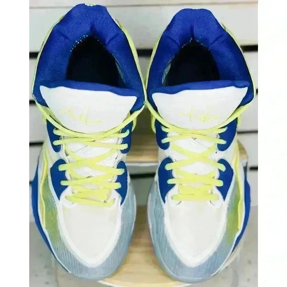 NIKE Kyrie Infinity Men’s Size 8 Basketball Shoes White/Blue/Yellow